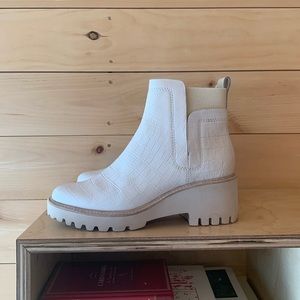 Dolce Vita Huey Boot- cream/natural